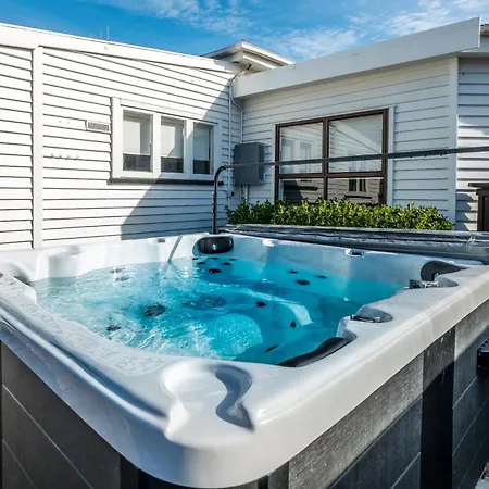 Driftwood Villa Kaikoura Exterior photo